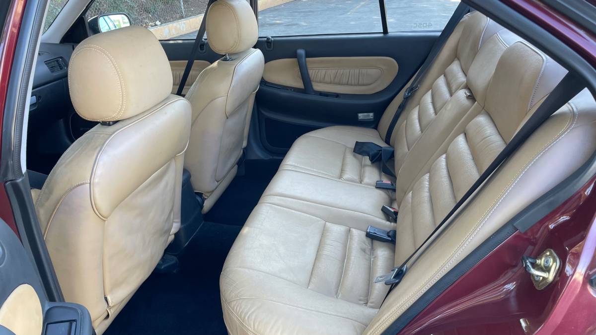 Nissan-maxima-se-1991-custom-5