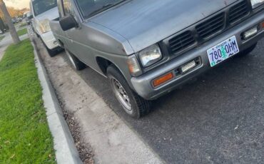 Nissan-murano-1990-silver-1