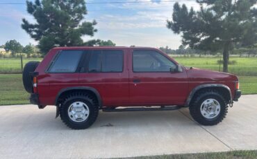 Nissan-pathfinder-1991-red-1