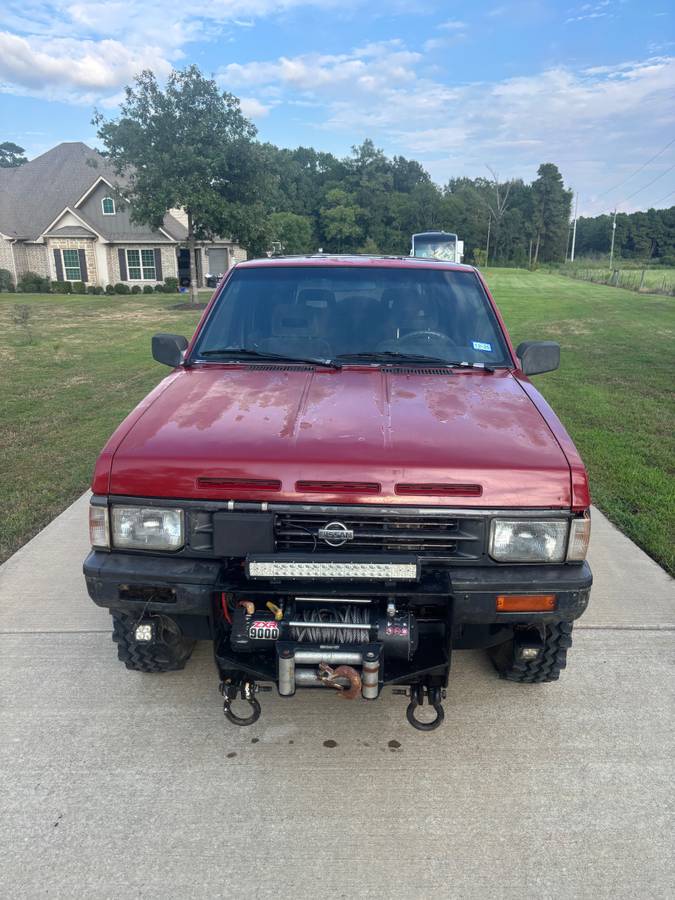 Nissan-pathfinder-1991-red-2
