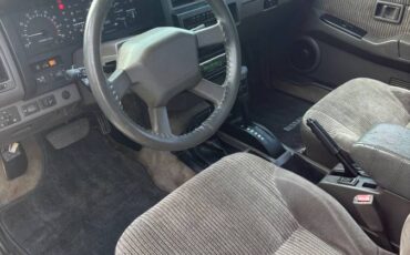 Nissan-pathfinder-1991-red-3