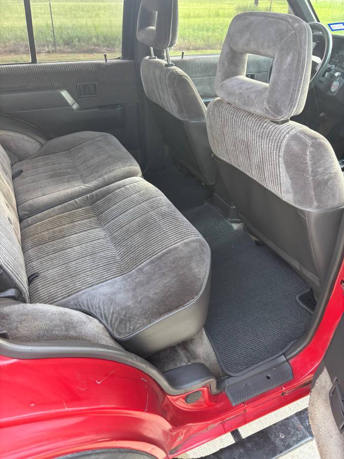 Nissan-pathfinder-1991-red-6