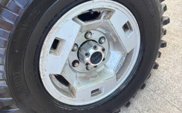 Nissan-pathfinder-1991-red-8