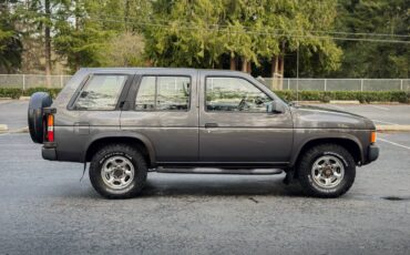 Nissan-pathfinder-1993-grey-7