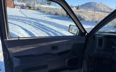 Nissan-pathfinder-sv-1993-grey-17