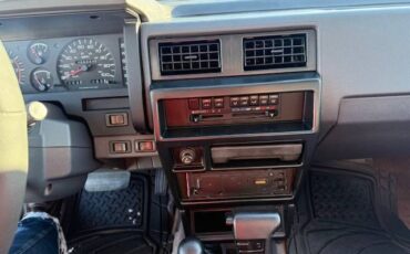 Nissan-pathfinder-sv-1993-grey-22