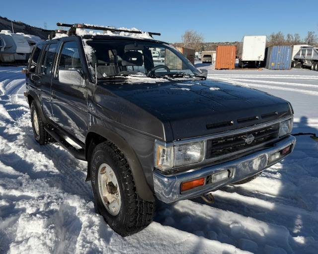 Nissan-pathfinder-sv-1993-grey-3