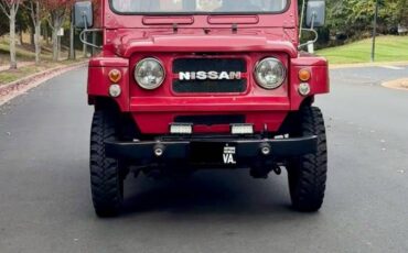 Nissan-patrol-1982-red-1