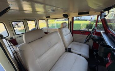 Nissan-patrol-1982-red-18