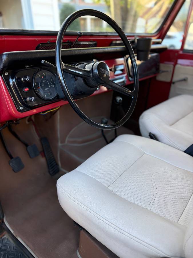 Nissan-patrol-1982-red-20