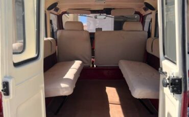 Nissan-patrol-1982-red-21