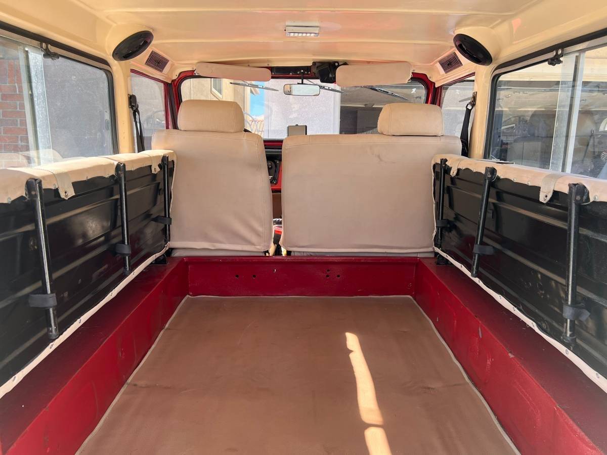 Nissan-patrol-1982-red-23