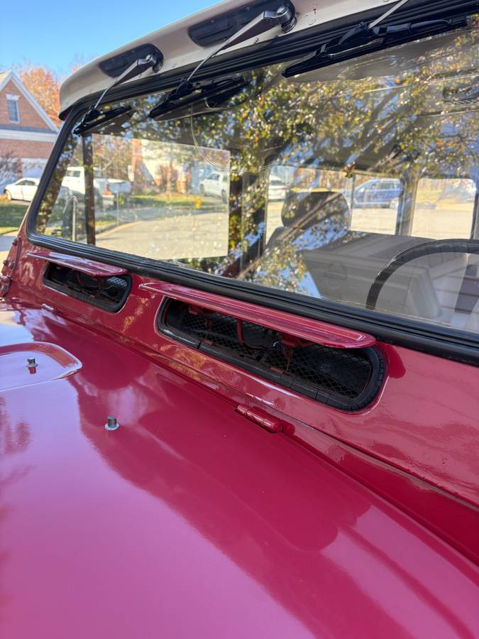 Nissan-patrol-1982-red-6