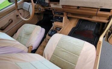 Nissan-pickup-1985-10