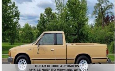Nissan-pickup-1985