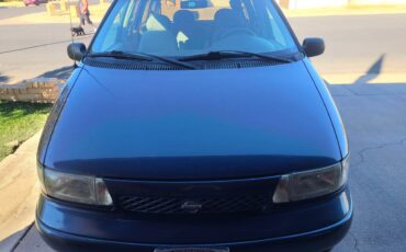 Nissan-quest-xe-1996-blue