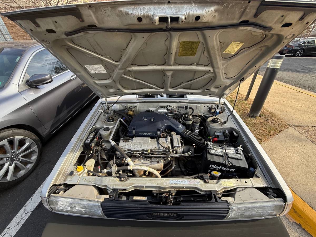 Nissan-sentra-1989-grey-6