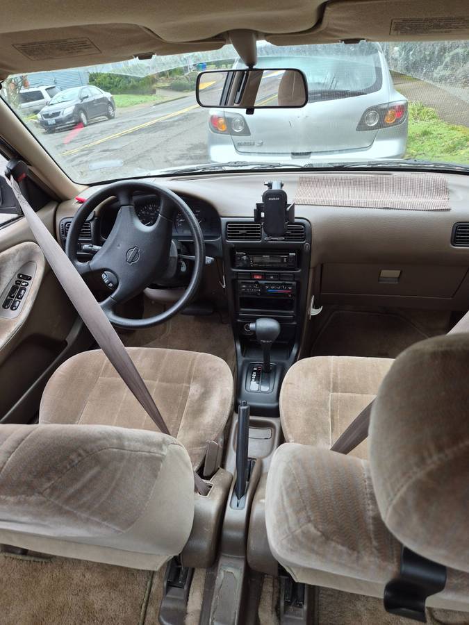 Nissan-sentra-1994-2