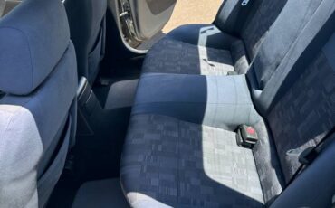 Nissan-skyline-1996-silver-13