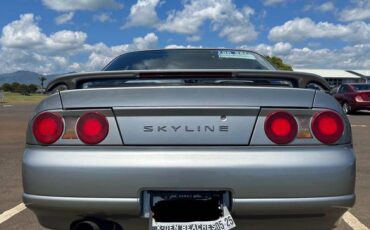 Nissan-skyline-1996-silver-4