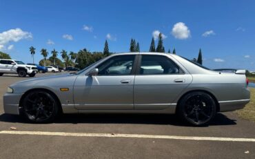 Nissan-skyline-1996-silver-5