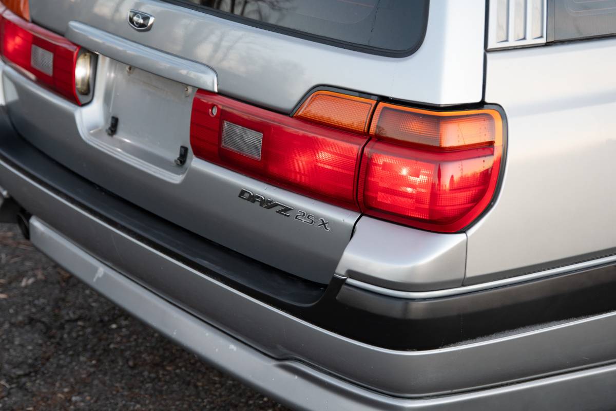 Nissan-stagea-1996-12