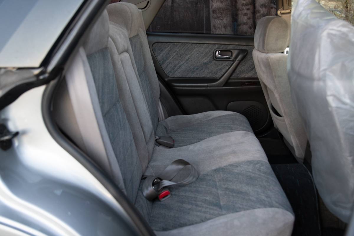 Nissan-stagea-1996-13