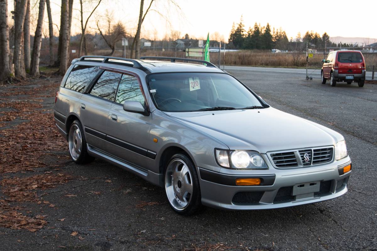 Nissan-stagea-1996