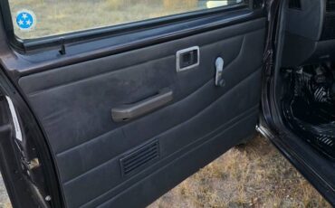 Nissan-truck-1995-grey-7