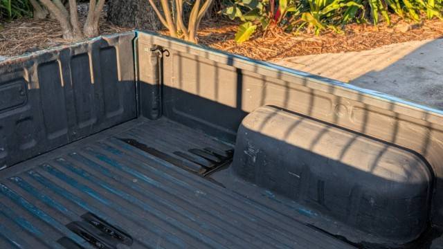 Nissan-trucks-2wd-1996-3