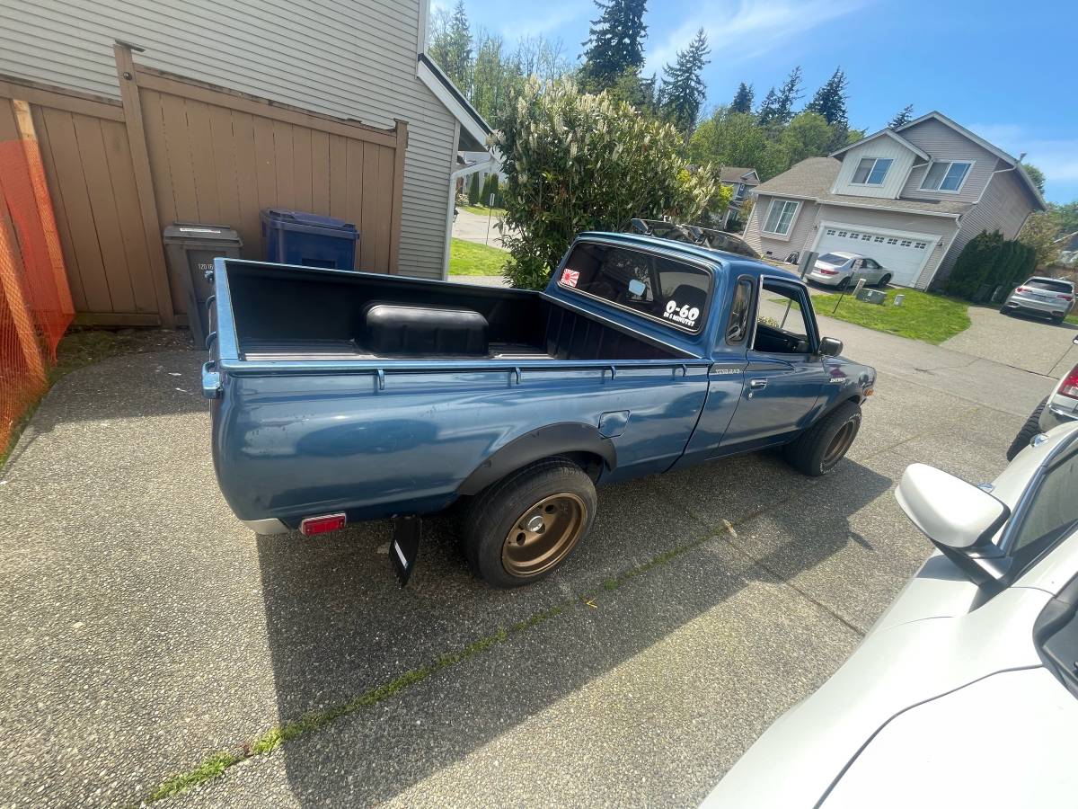 Nissandatsun-720-1979