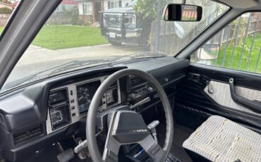 Nissandatsun-720-1981