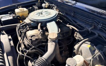 Nissandatsun-720-1982-blue-3