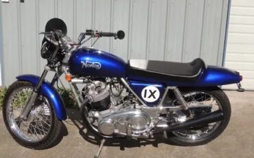 Norton-850-commando-1974-Black-9