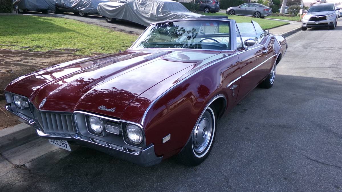 Oldmobile-cutlass-s-1968-red-14