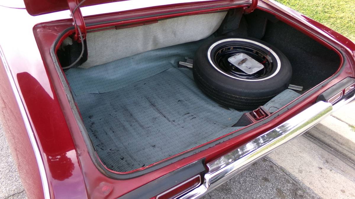 Oldmobile-cutlass-s-1968-red-17