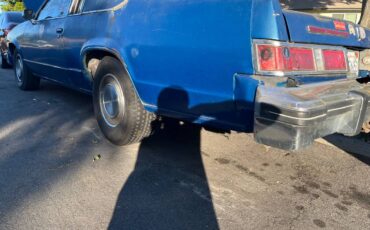 Oldmobile-royale-88-1979-blue-15