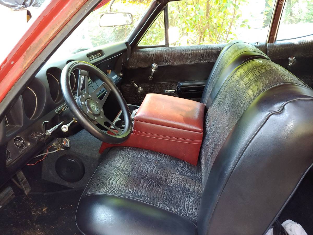 Olds-cutlass-1967-silver-7