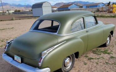 Olds-rocket-88-1950-1