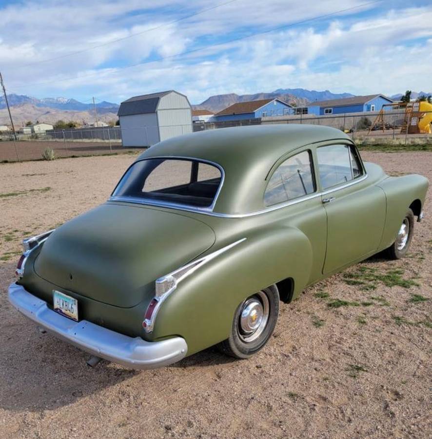 Olds-rocket-88-1950-1