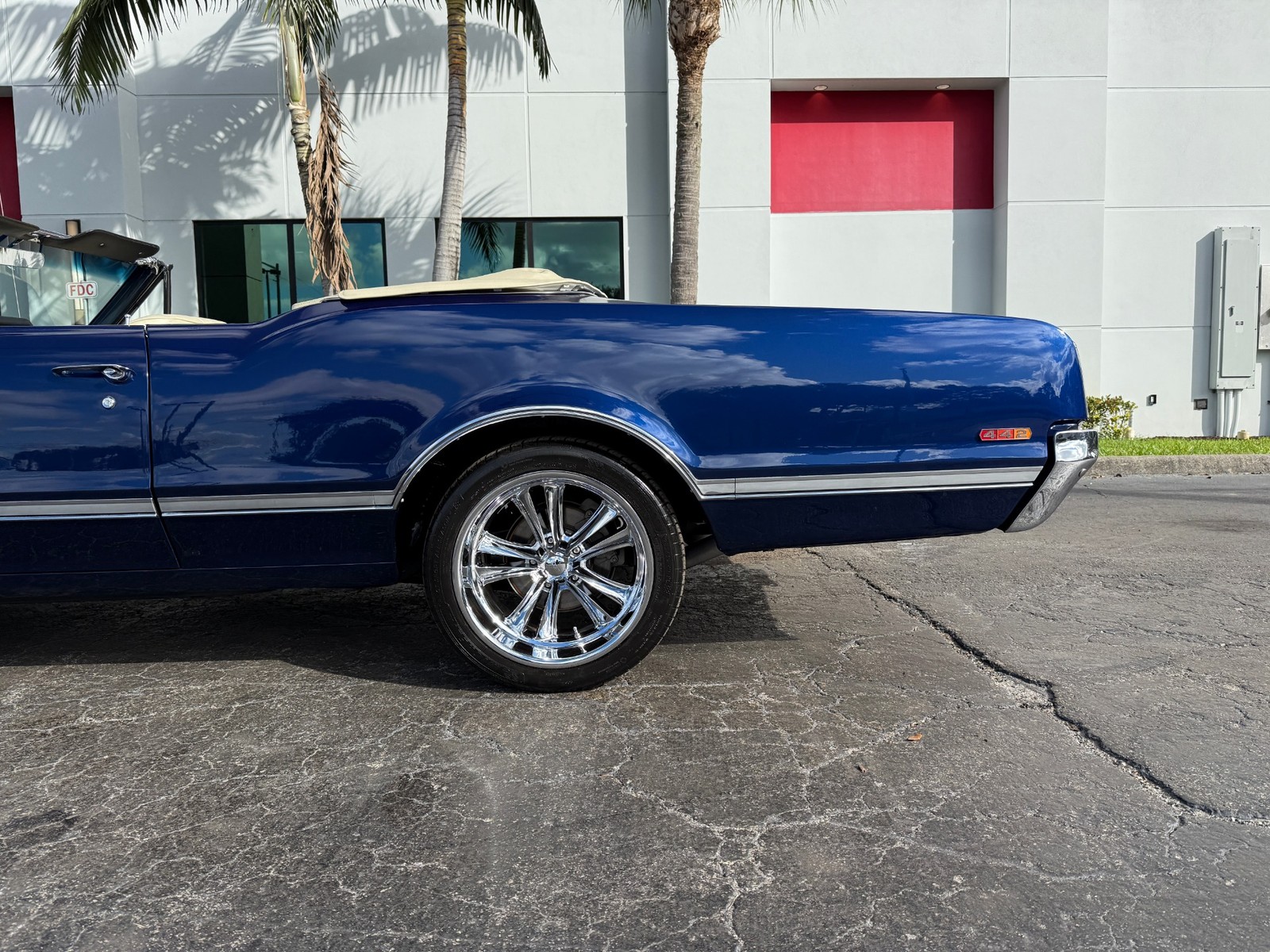 Oldsmobile-442-1966-Convertible-9