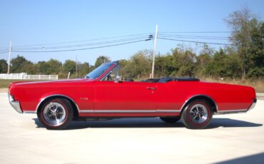 Oldsmobile-442-1967-Convertible-21