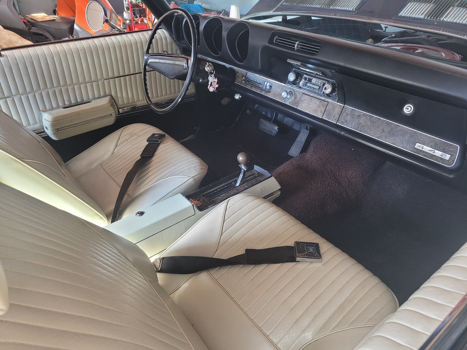 Oldsmobile-442-1969-31