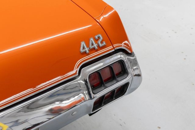 Oldsmobile-442-1972-Convertible-19