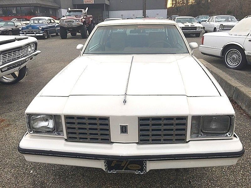 Oldsmobile-442-1979-Hurst-W30-1