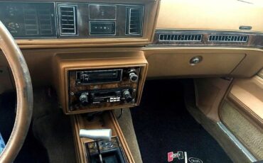 Oldsmobile-442-1979-Hurst-W30-16