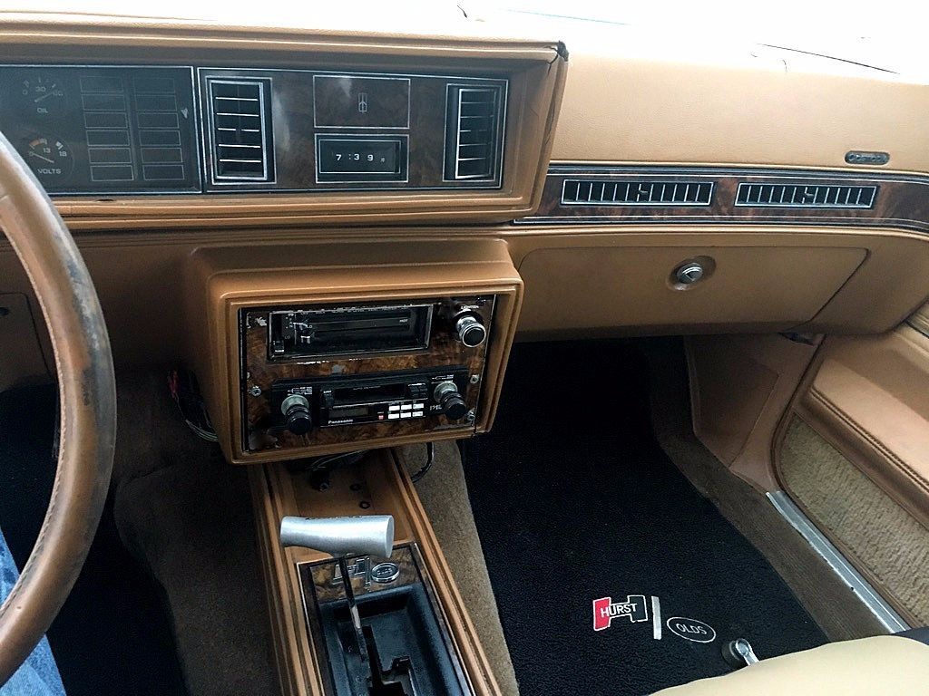 Oldsmobile-442-1979-Hurst-W30-24