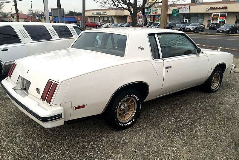 Oldsmobile-442-1979-Hurst-W30-4