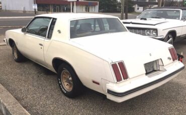 Oldsmobile-442-1979-Hurst-W30-5