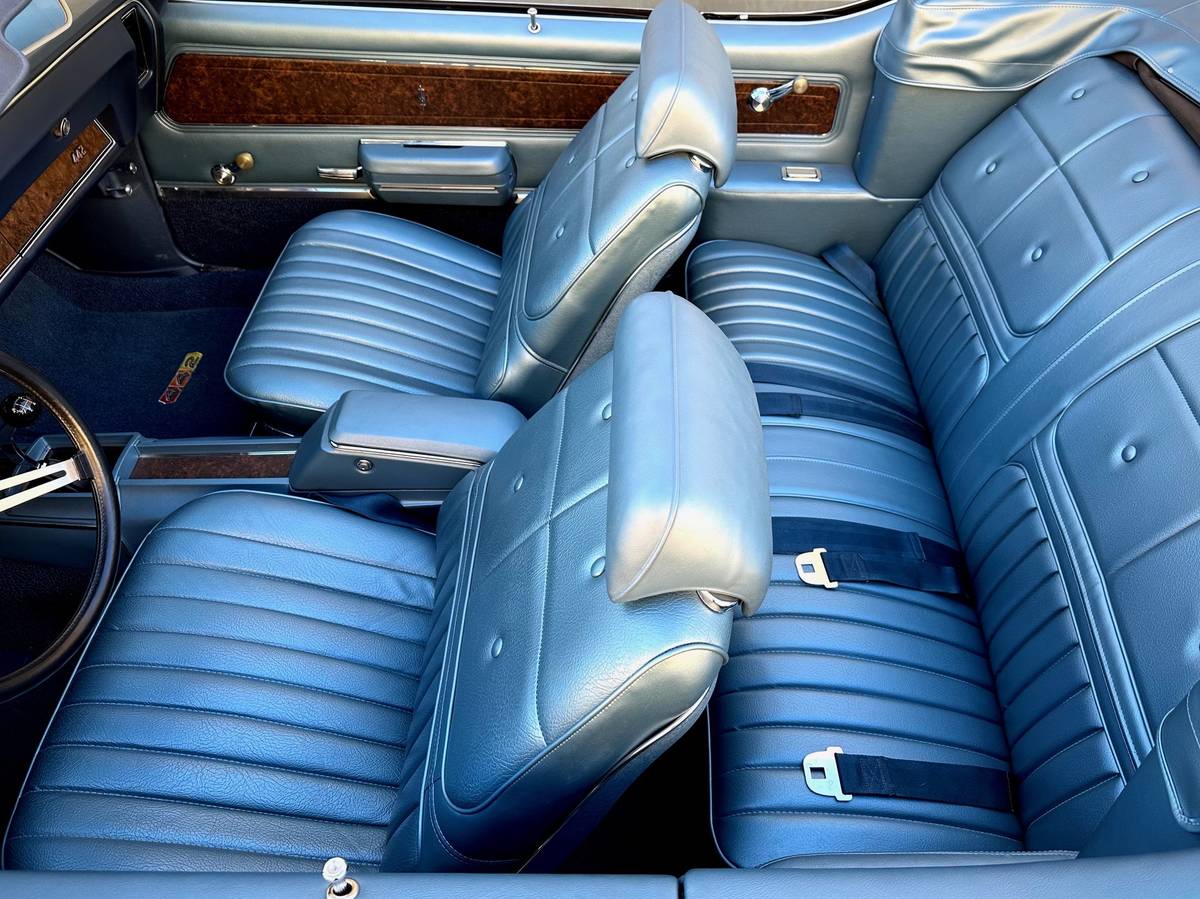 Oldsmobile-442-4-spd-conv-1970-13